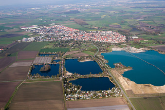 Baggersee Kiebert, Badesee Vogel und Hahn-Wedel See im Ortsteil Geinsheim in Trebur im Bundesland Hessen, Deutschland
