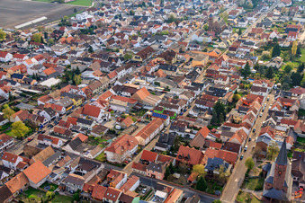 Neustr in Maxdorf im Bundesland Rheinland-Pfalz, Deutschland