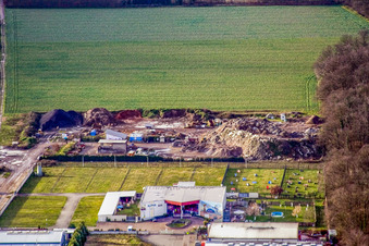 Gewerbegebiet im Horst, Fa. Gaudier Recycling hinter Disco Alpha im Ortsteil Minderslachen in Kandel im Bundesland Rheinland-Pfalz, Deutschland