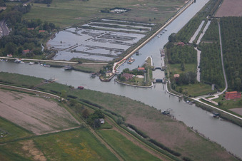 Jesolo im Bundesland Metropolitanstadt Venedig, Italien von einer Drohne aus