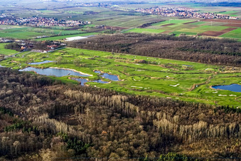 Drohnenbild von Golfclub Landgut Dreihof SÜW in Essingen im Bundesland Rheinland-Pfalz, Deutschland