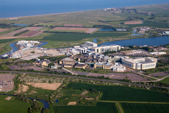 Gebäude und Produktionshallen auf dem Werksgelände des Chemieproduzenten Pfizer Ltd und Discovery Park in Sandwich in England, Vereinigtes Königreich