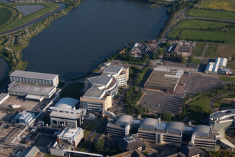 Bürogebäude des Verwaltungs- und Geschäftshauses des Pharmaunternehmens Mylan in Sandwich in England, Vereinigtes Königreich