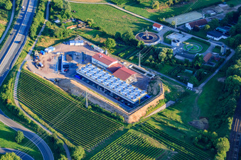 Geothermieanlage der Pfalzwerke geofuture GmbH bei Insheim an der A65 im Bundesland Rheinland-Pfalz, Deutschland von der Drohne aus gesehen