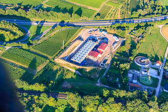 Geothermieanlage der Pfalzwerke geofuture GmbH bei Insheim an der A65 im Bundesland Rheinland-Pfalz, Deutschland aus der Luft