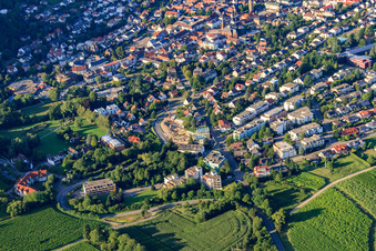 Schrägluftbild von Weinstr in Bad Bergzabern im Bundesland Rheinland-Pfalz, Deutschland