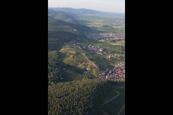 Ortsteil Gleishorbach in Gleiszellen-Gleishorbach im Bundesland Rheinland-Pfalz, Deutschland von oben gesehen