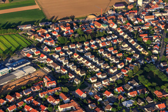 Am Weissen Kreuz in Herxheim bei Landau im Bundesland Rheinland-Pfalz, Deutschland