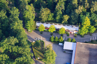 Möbel Gilb in Herxheim bei Landau im Bundesland Rheinland-Pfalz, Deutschland vom Flugzeug aus