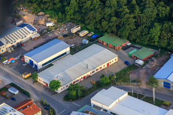 Gewerbegebiet Am Gäxwald mit Druckerei Nunnenmann GmbH in Herxheim bei Landau im Bundesland Rheinland-Pfalz, Deutschland