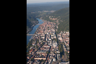 Altstadt am Neckarufer im Ortsteil Voraltstadt in Heidelberg im Bundesland Baden-Württemberg, Deutschland