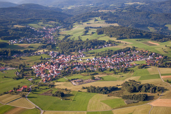 Ober-Abtsteinach von Norden im Ortsteil Ober-Abtsteinach im Bundesland Hessen, Deutschland