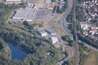 Maximiliansau, Maximilianscenter 2 in Wörth am Rhein im Bundesland Rheinland-Pfalz, Deutschland