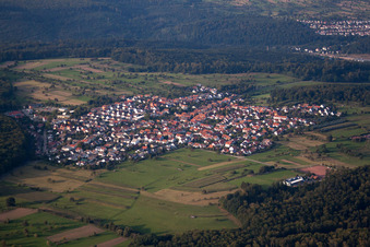 Drohnenbild von Ortsteil Spessart in Ettlingen im Bundesland Baden-Württemberg, Deutschland