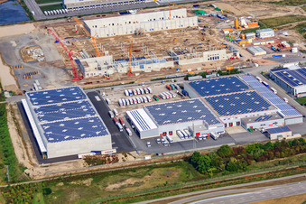 Baustelle für MEG Wörth am Rhein GmbH im Industriegebiet Oberwald im Bundesland Rheinland-Pfalz, Deutschland von oben gesehen