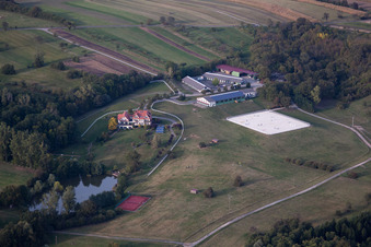 Griesbach im Bundesland Bas-Rhin, Frankreich aus der Drohnenperspektive