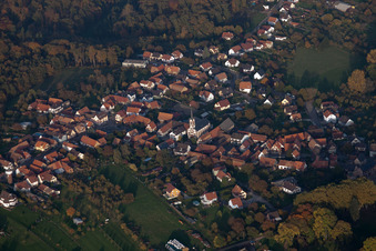 Luftbild von Gœrsdorf im Bundesland Bas-Rhin, Frankreich