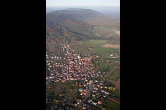 Gœrsdorf im Bundesland Bas-Rhin, Frankreich aus der Vogelperspektive