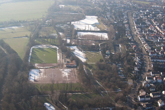 Ortsteil Oggersheim in Ludwigshafen am Rhein im Bundesland Rheinland-Pfalz, Deutschland aus der Luft