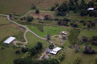 Ortsteil Preece Point in Coromandel im Bundesland Waikato, Neuseeland von der Drohne aus gesehen