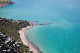 Ortsteil Wyuna Bay in Coromandel im Bundesland Waikato, Neuseeland aus der Luft betrachtet