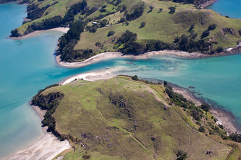 Whanganui Island