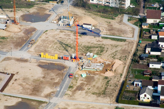 Schrägluftbild von Neubaugebiet Am Höhenweg in Kandel im Bundesland Rheinland-Pfalz, Deutschland