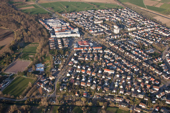 Auf den Heilberg in Durmersheim im Bundesland Baden-Württemberg, Deutschland