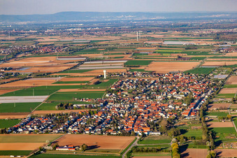Drohnenbild von Zeiskam im Bundesland Rheinland-Pfalz, Deutschland