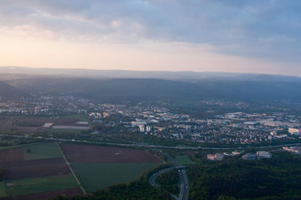 Ettlingen von Westen im Bundesland Baden-Württemberg, Deutschland