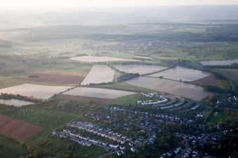 Hohenwettersbach, Plastikfolienanbau in Karlsruhe im Bundesland Baden-Württemberg, Deutschland