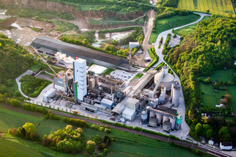 OPTERRA Wössingen in Walzbachtal im Bundesland Baden-Württemberg, Deutschland aus der Luft