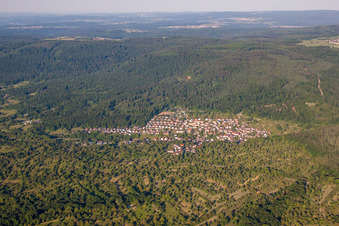 Dorfansicht im Ortsteil Waldprechtsweier in Malsch im Bundesland Baden-Württemberg, Deutschland