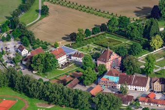Unteres Schloss-Portal im Kloster und Schloss Salem im Ortsteil Stefansfeld im Bundesland Baden-Württemberg, Deutschland