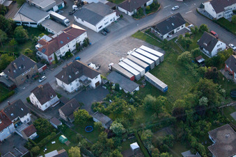 ENDERES Spedition im Ortsteil Diedelsheim in Bretten im Bundesland Baden-Württemberg, Deutschland aus der Luft