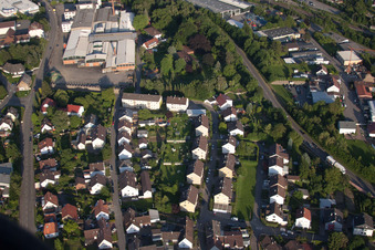 Ortsteil Diedelsheim in Bretten im Bundesland Baden-Württemberg, Deutschland von oben gesehen