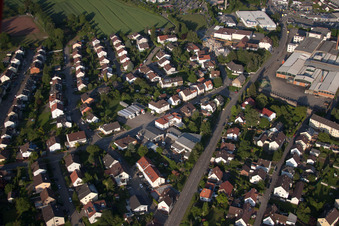 Eichholzstr im Ortsteil Diedelsheim in Bretten im Bundesland Baden-Württemberg, Deutschland