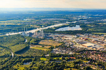 Oiltanking Deutschland GmbH & Co. KG am Rheinhafen Fettweisstr im Ortsteil Mühlburg in Karlsruhe im Bundesland Baden-Württemberg
