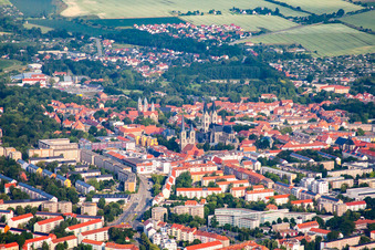Kirchengebäude des Domes und Domschatz in Halberstadt im Bundesland Sachsen-Anhalt, Deutschland