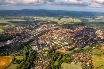 Quedlinburg von Nordosten im Bundesland Sachsen-Anhalt, Deutschland