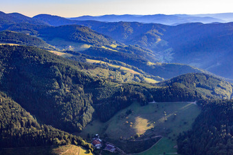 Luftbild von Vettererhof im Ortsteil Vordertal in Hausach im Bundesland Baden-Württemberg, Deutschland