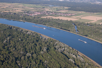 Rhinau im Bundesland Bas-Rhin, Frankreich aus der Luft