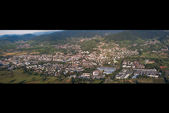 Bühl, von Westen im Bundesland Baden-Württemberg, Deutschland