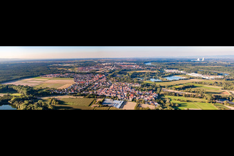Panorama von Süden im Ortsteil Sondernheim in Germersheim im Bundesland Rheinland-Pfalz, Deutschland