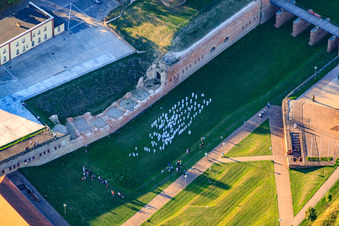 Stadtpark Fronte Lamotte Grabenwehr in Germersheim im Bundesland Rheinland-Pfalz, Deutschland