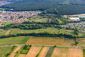 Luftbild von Straussenfarm Mhou am Freitzeitzentrum in Rülzheim im Bundesland Rheinland-Pfalz, Deutschland