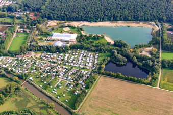 Camping-Resort Rülzheim am Freitzeitzentrum mit Eventkuppel Dampfnudel im Bundesland Rheinland-Pfalz, Deutschland