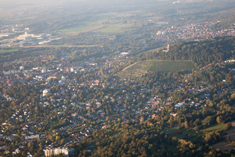 Durlach, Turmberg in Karlsruhe im Bundesland Baden-Württemberg, Deutschland aus der Luft