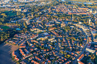 Theodor-Heuss-Straße in Germersheim im Bundesland Rheinland-Pfalz, Deutschland