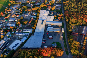 Hubert Eichenlaub Transporte und Spedition GmbH in Herxheim bei Landau im Bundesland Rheinland-Pfalz, Deutschland von oben gesehen